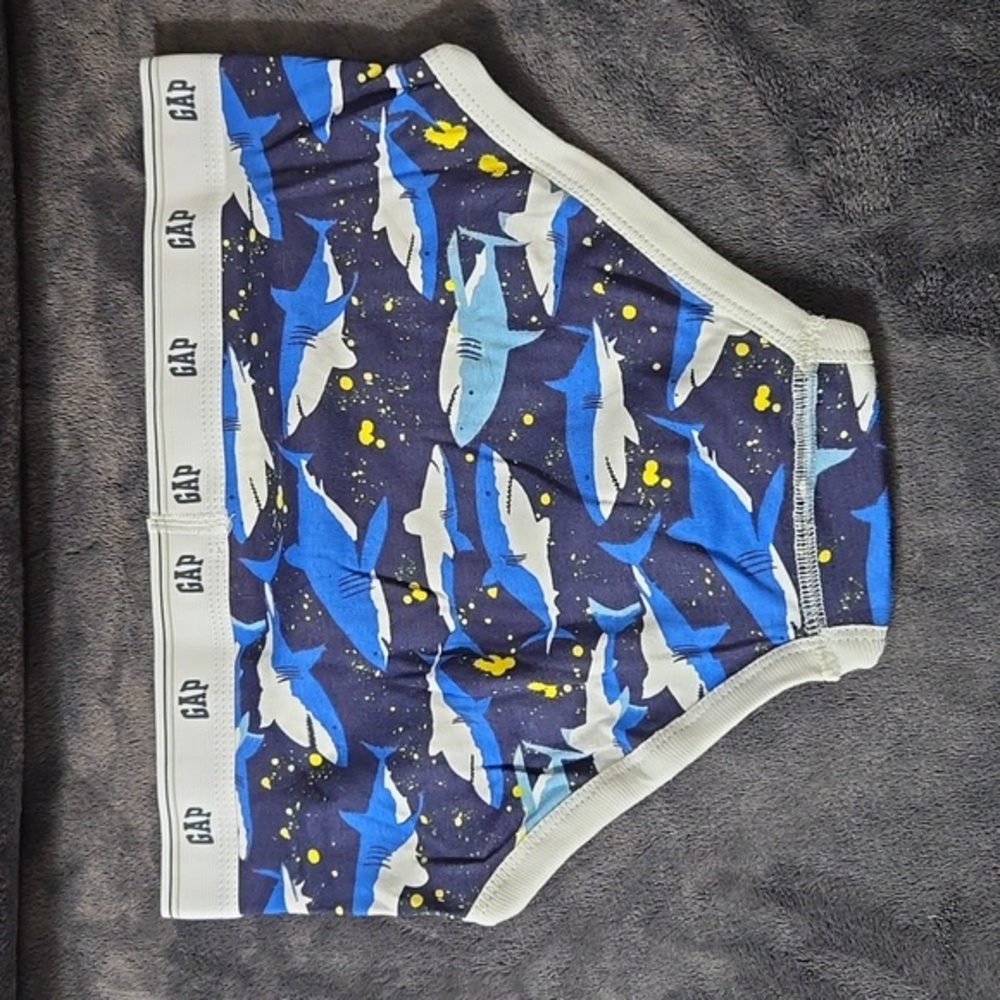 GAP Shark Print Briefs w/Fly - Blue (26") - Picture 3 of 3